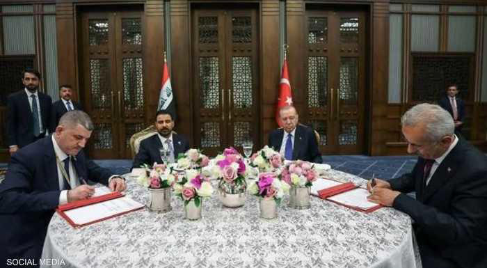 وزير النقل العراقي يرد على فيديو رفض التوقيع أمام أردوغان