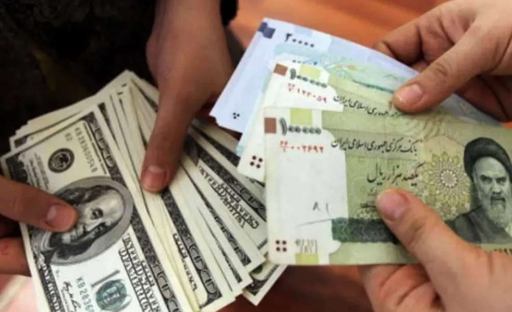 وزير الخزانة الأمريكية: الريال الإيراني في طريقه إلى 3 ملايين مقابل الدولار الأمريكي