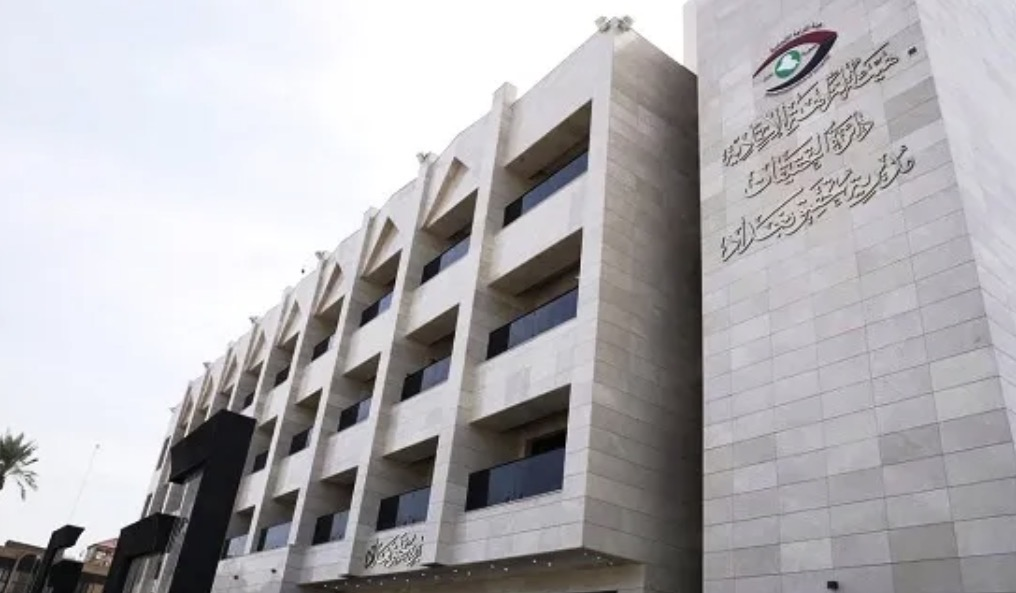 النزاهة تضبط متهماً انتحل صفة ضابطٍ مُديريَّة مُكافحة المُخدَّرات وتسلم 10 ملايين رشوة بميسان