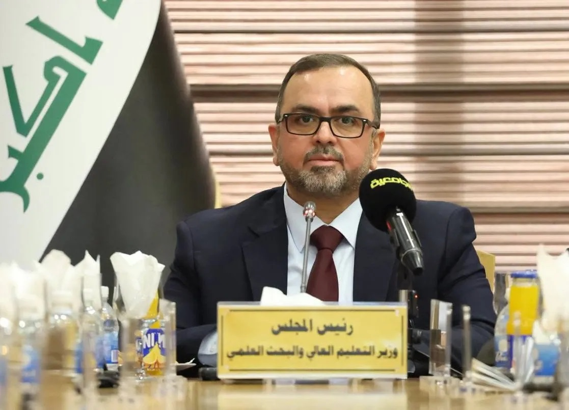 وزير التعليم وكالة يخول الجامعات والكليات والمعاهد صلاحية معالجة نتائج المتقدمين للدراسات العليا