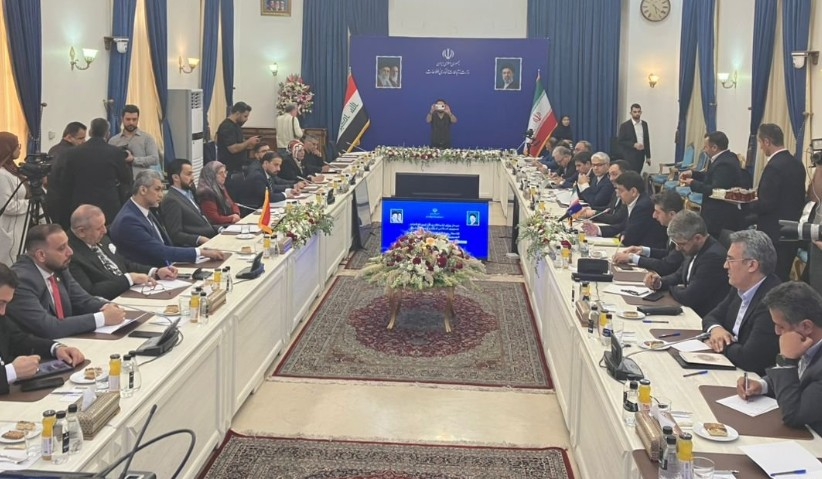 العراق وايران يبحثان الأمن السيبراني والاقتصاد الرقمي وتداخل الترددات الحدودية