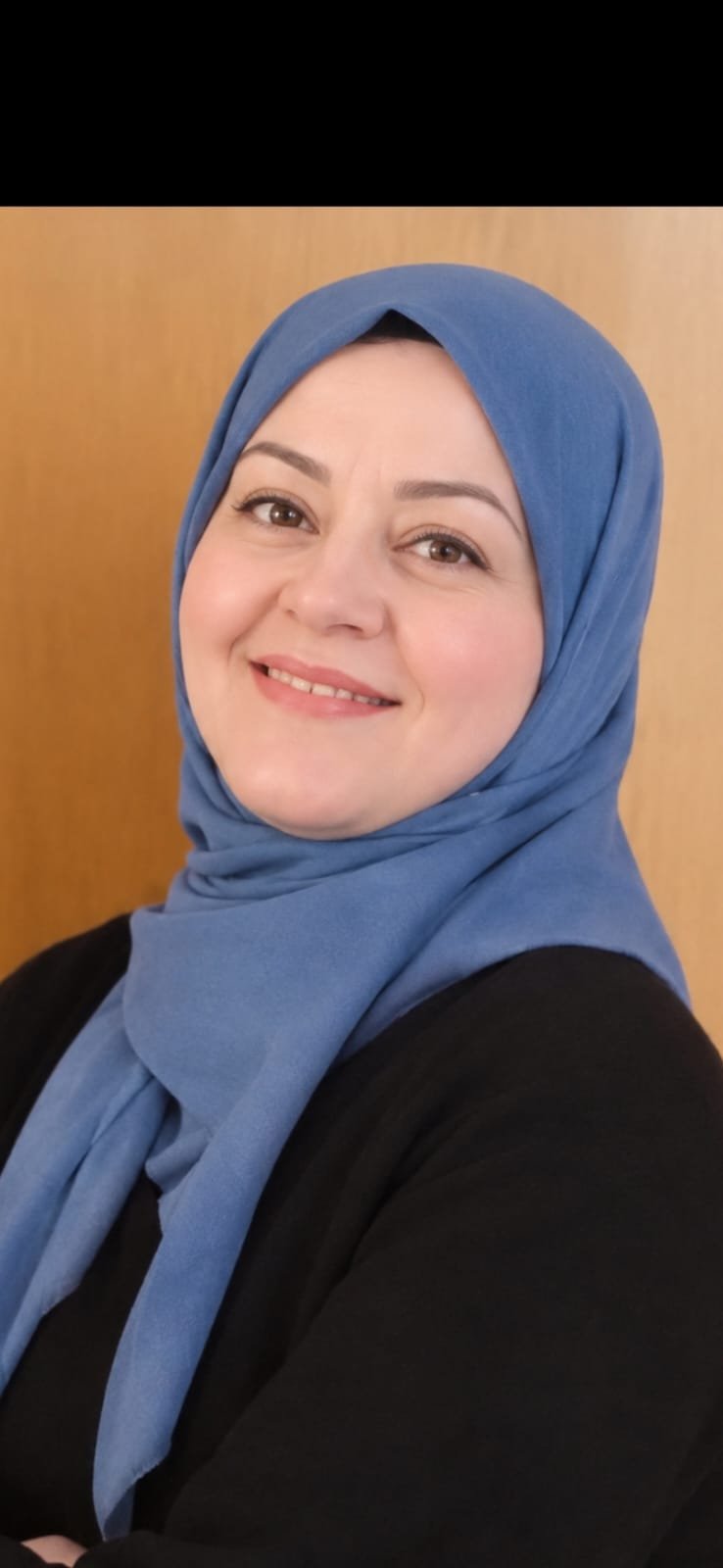 ايا وطنا تركت يدي ترتجف
