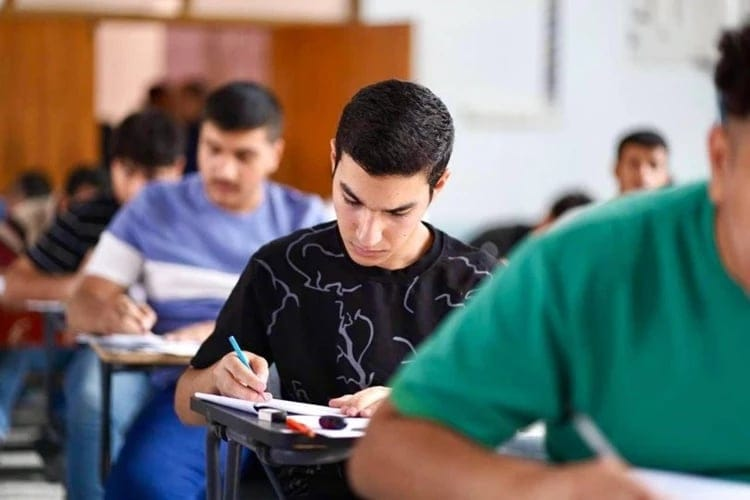 مصدرها السليمانية”.. التربية النيابية تكشف كواليس تسريب أسئلة السادس الإعدادي