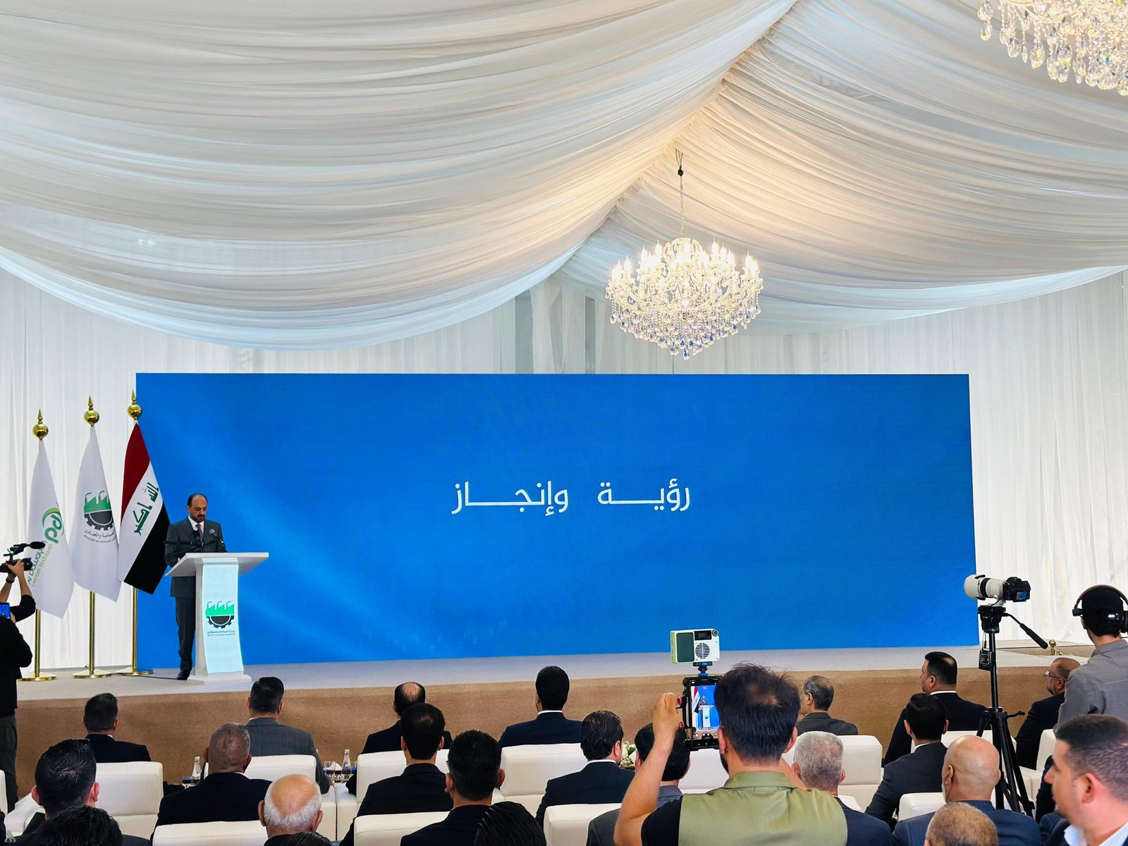 وزير الصناعة: مصنع المبيدات في الأنبار خطوة لتوطين الصناعة وينتج 1.5 مليون لتر سنوياً