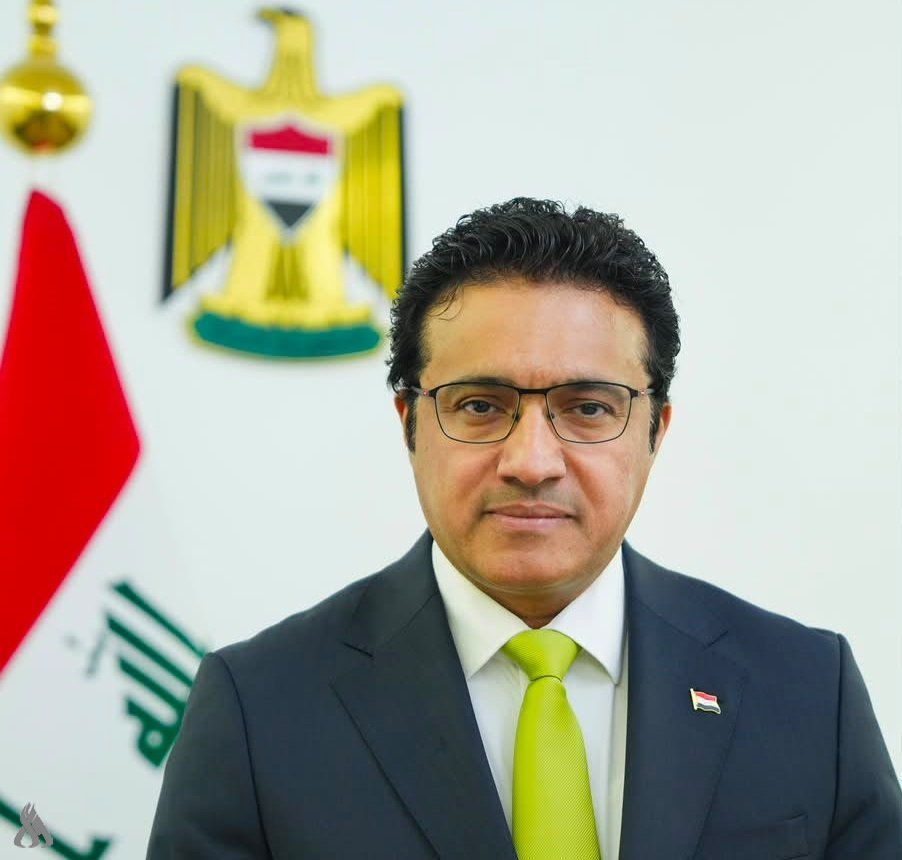 العبودي: أجندة مختلفة ستكون حاضرة بالحوارات بين رئيس الوزراء والمسؤولين الفرنسيين