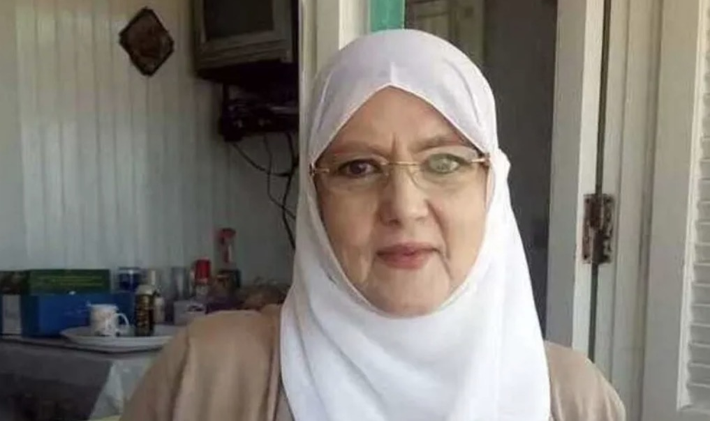 إصابة الفنانة المصرية المعتزلة شمس البارودي في حادث سير