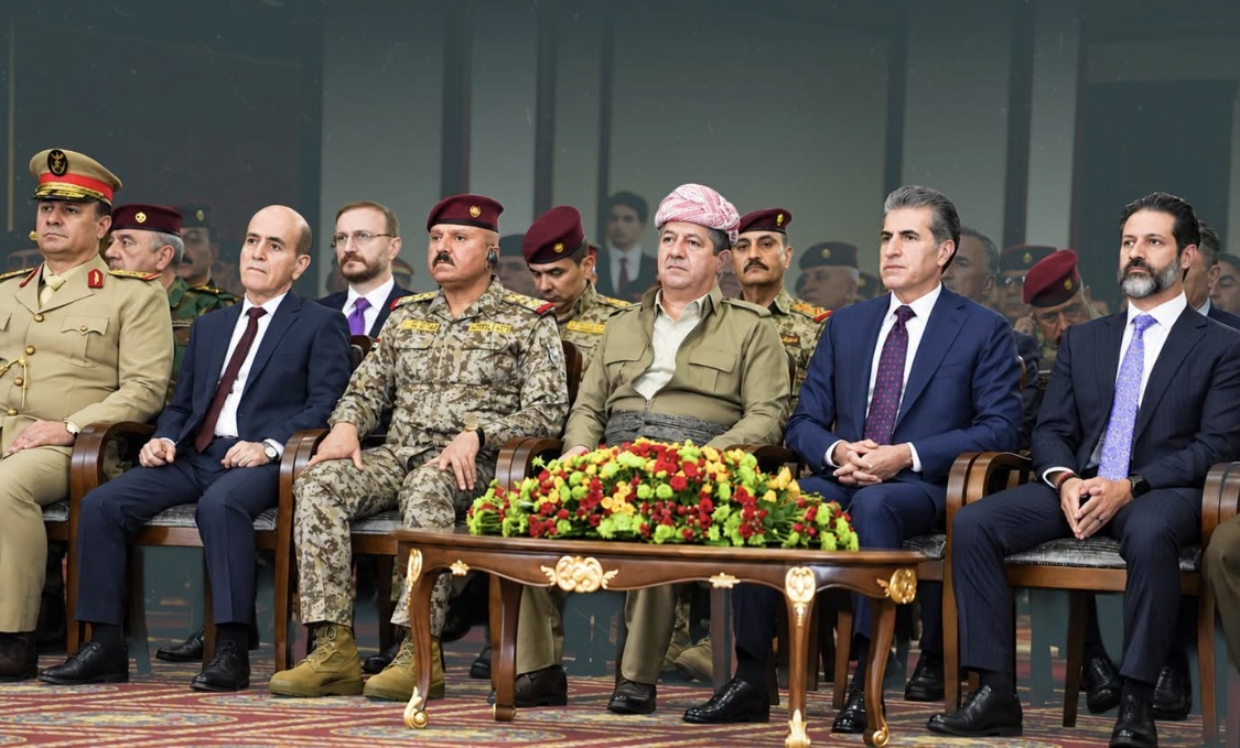 حكومة كردستان تطالب بغداد بمساواة رواتب عناصر البيشمركة بالجيش العراقي