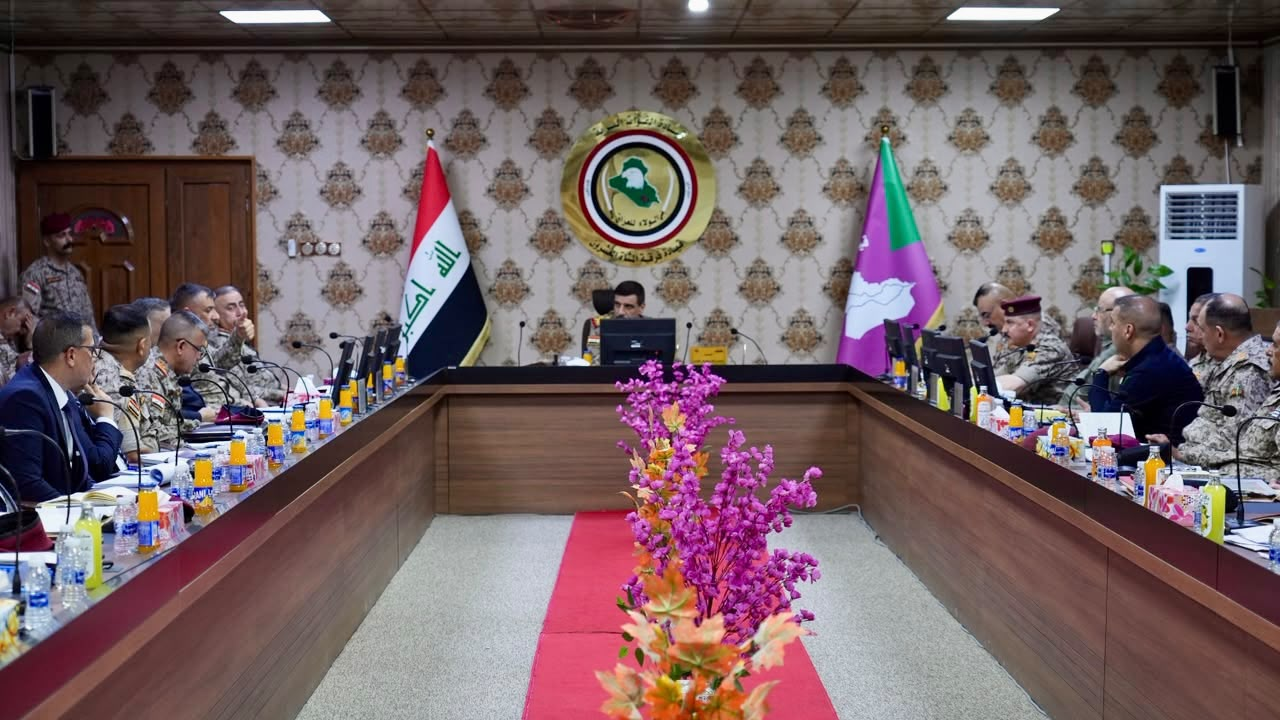 رئيس اركان الجيش يزور قضاء سنجار لمتابعة اجراءات حسم الملف الامني