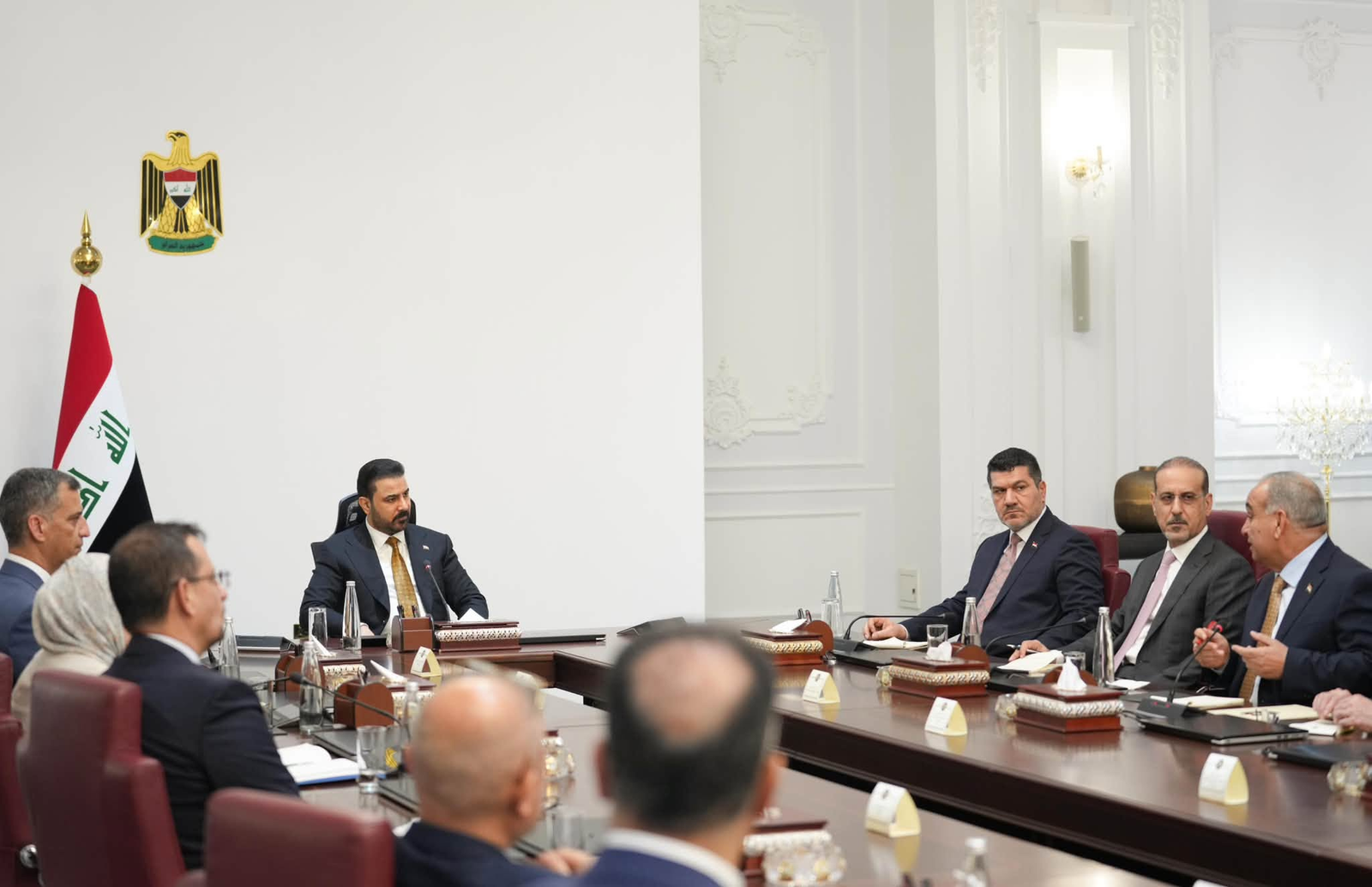 رئيس الوزراء يوجه وزارة المالية بتسهيل إجراءات فرز وتخصيص الأراضي اللازمة لإقامة المدن الجديدة