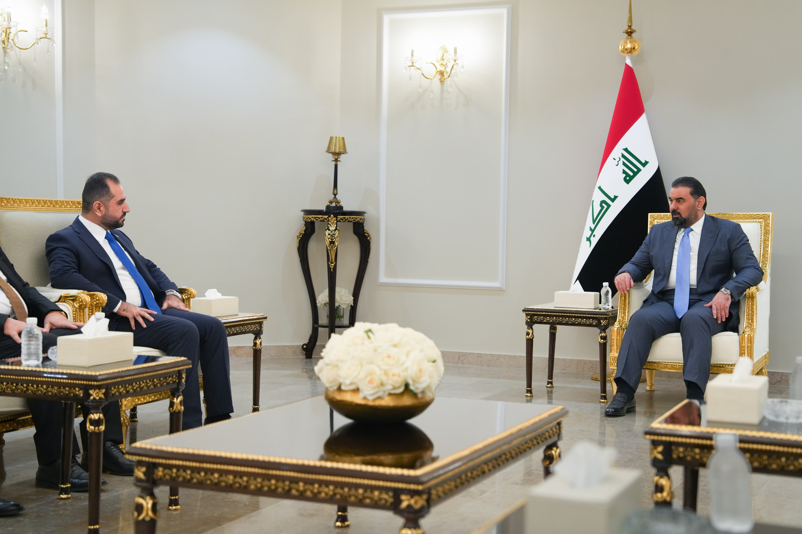 رئيس مجلس النواب يؤكد حرص المجلس على دعم جميع المكوّنات الدينية في العراق وصون حقوقها