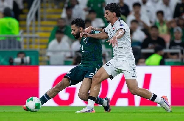 نهاية الشوط الاول من مباراة العراق والسعودية بالتعادل السلبي