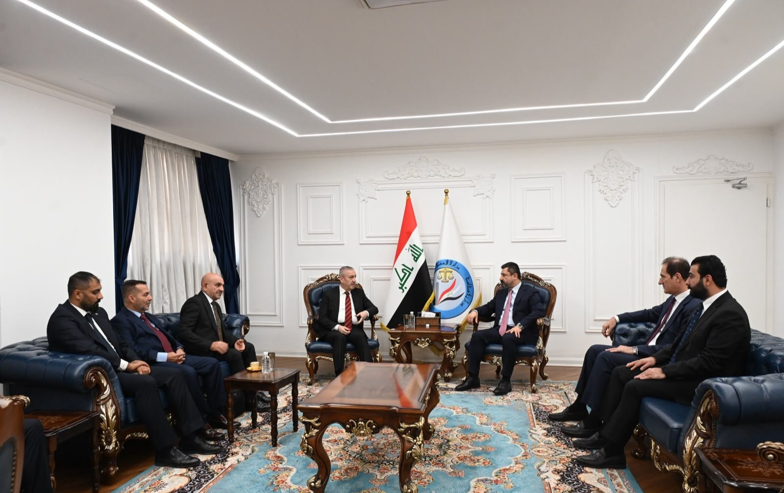 وزير العدل يؤكد اهمية توثيق جرائم وانتهاكات النظام المباد وابرازها امام المجتمع الدولي