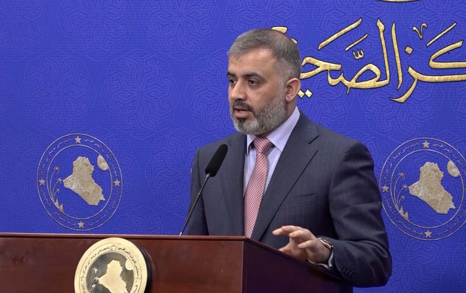 المالية النيابية: رئيس الوزراء اعترض على مقترح يقضي بتوزيع رواتب الموظفين كل 45 يوماً
