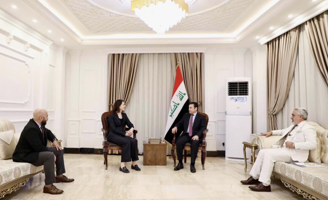 قاسم الأعرجي يؤكد أهمية تطوير العلاقات مع الدول الصديقة على أساس الاحترام المتبادل والمصالح المشتركة