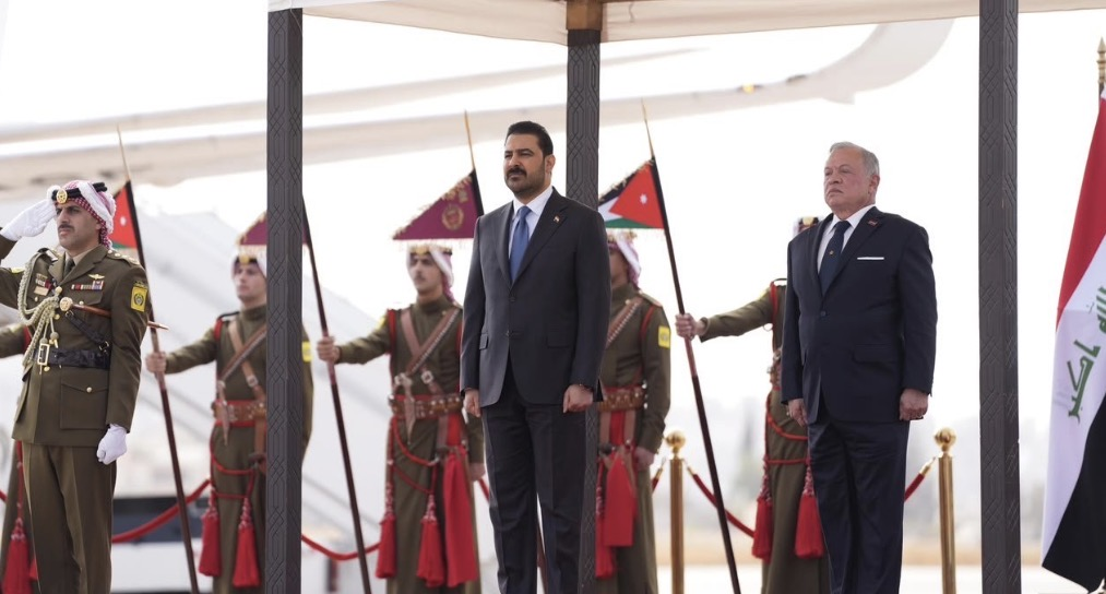 رئيس مجلس الوزراء وملك الاردن يبحثان العلاقات الثنائية وسبل تعزيز التعاون المشترك