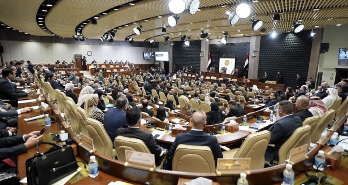 في غضون هذا الأسبوع.. البرلمان يعقد اجتماعاً مع وزير المالية ومحافظ البنك المركزي لبحث العجز المالي وتمويل الموازنة.