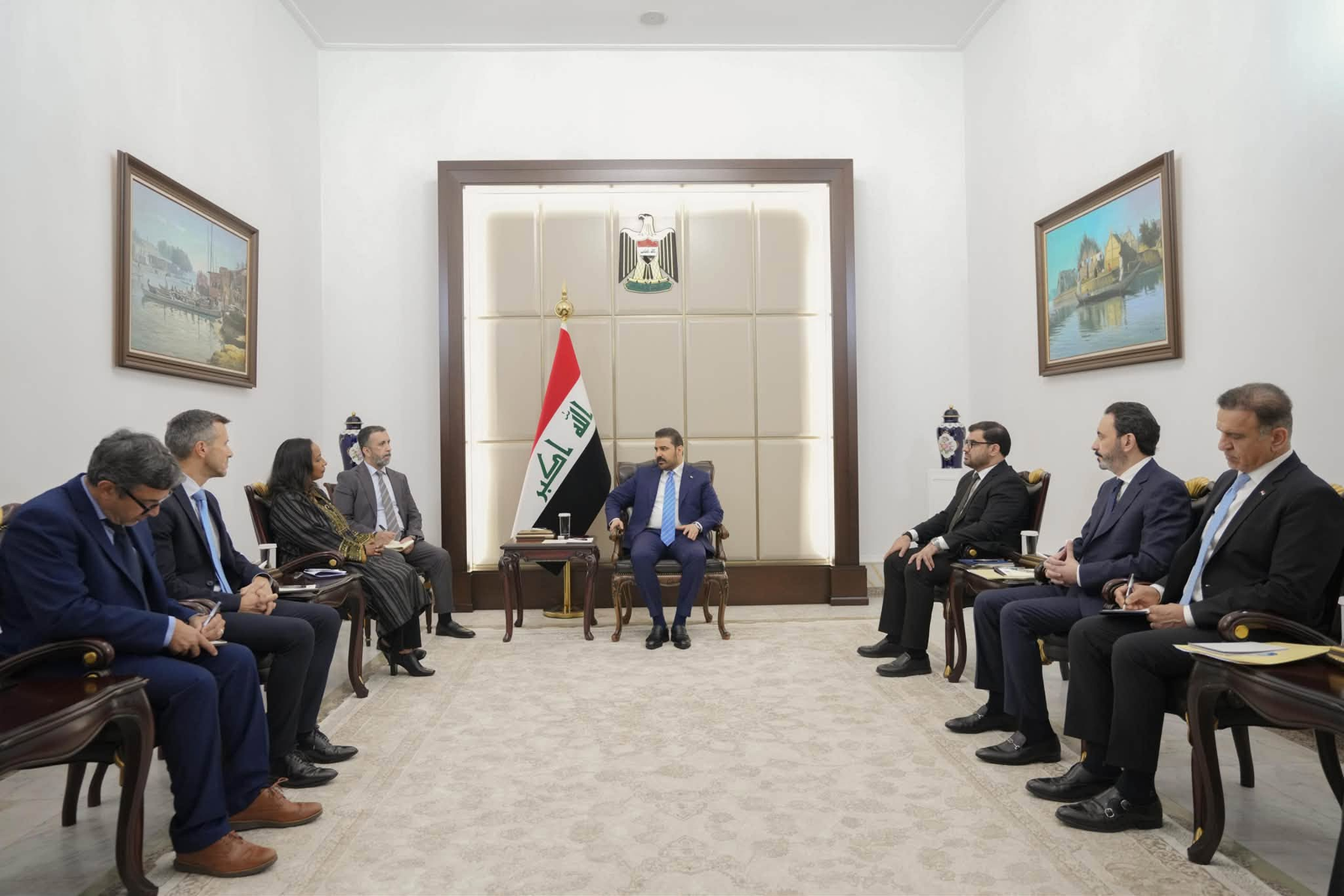 رئيس الوزراء: العراق يمتلك فرصاً استثمارية عديدة