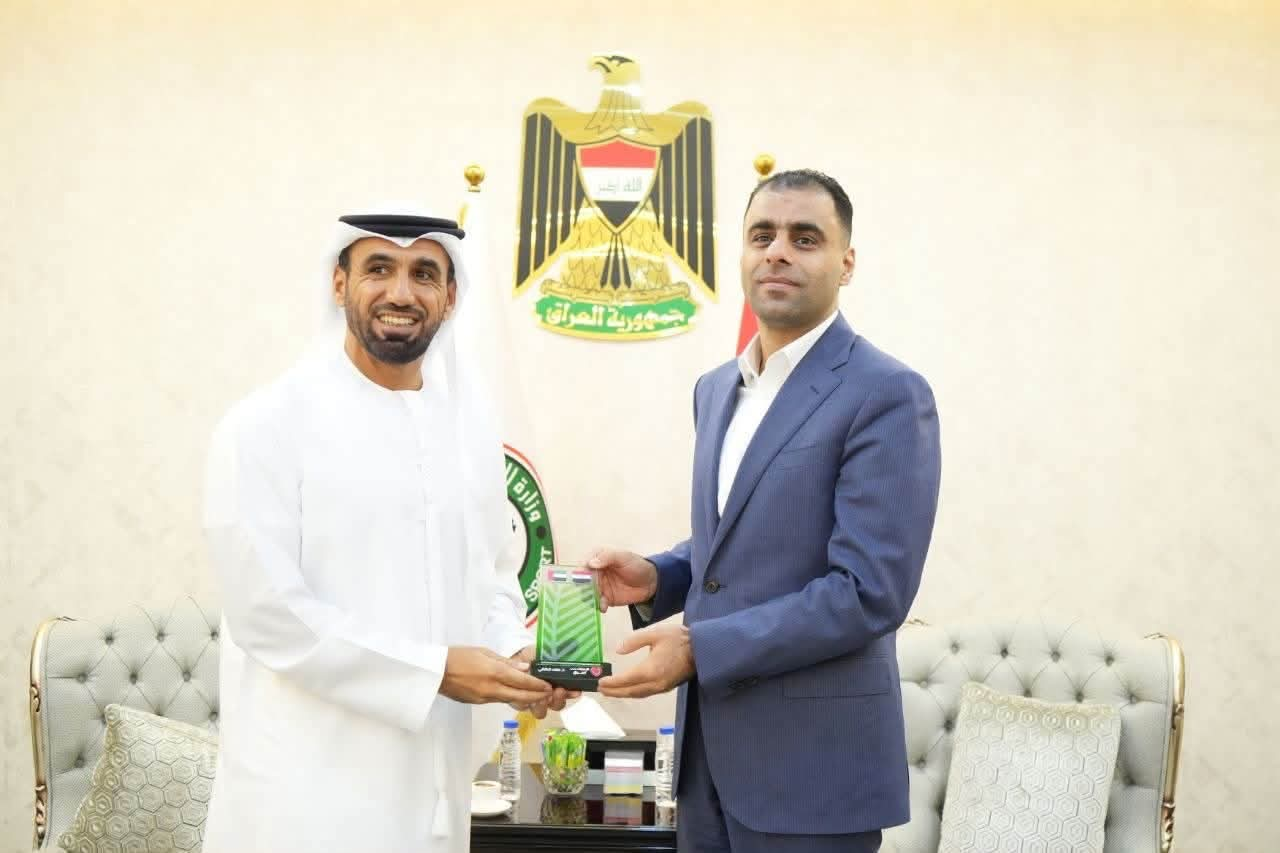 وزير الشباب والرياضة يبحث الشراكة الرياضية والشبابية مع نادي النصر الإماراتي
