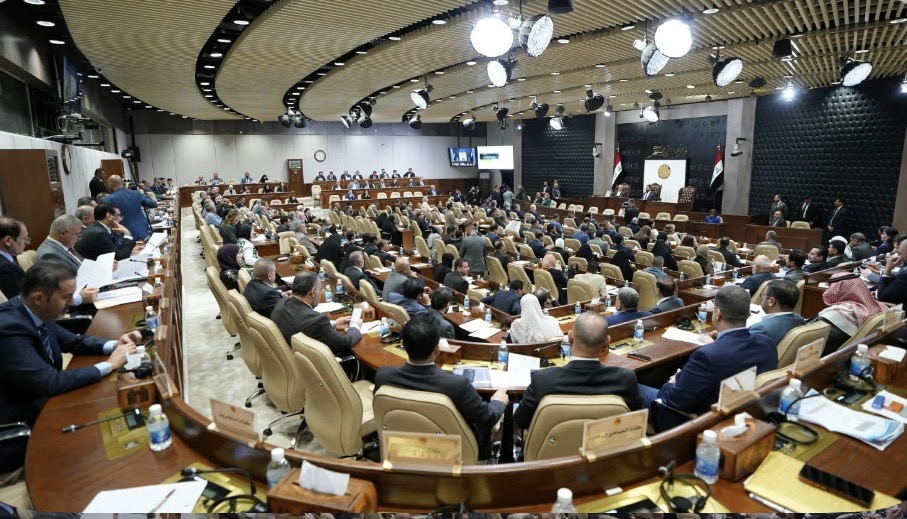 الحكومة تفتح ملف الشهادات الدراسية لأصحاب الدرجات الخاصة وتوجه بتدقيقها بشكل شامل